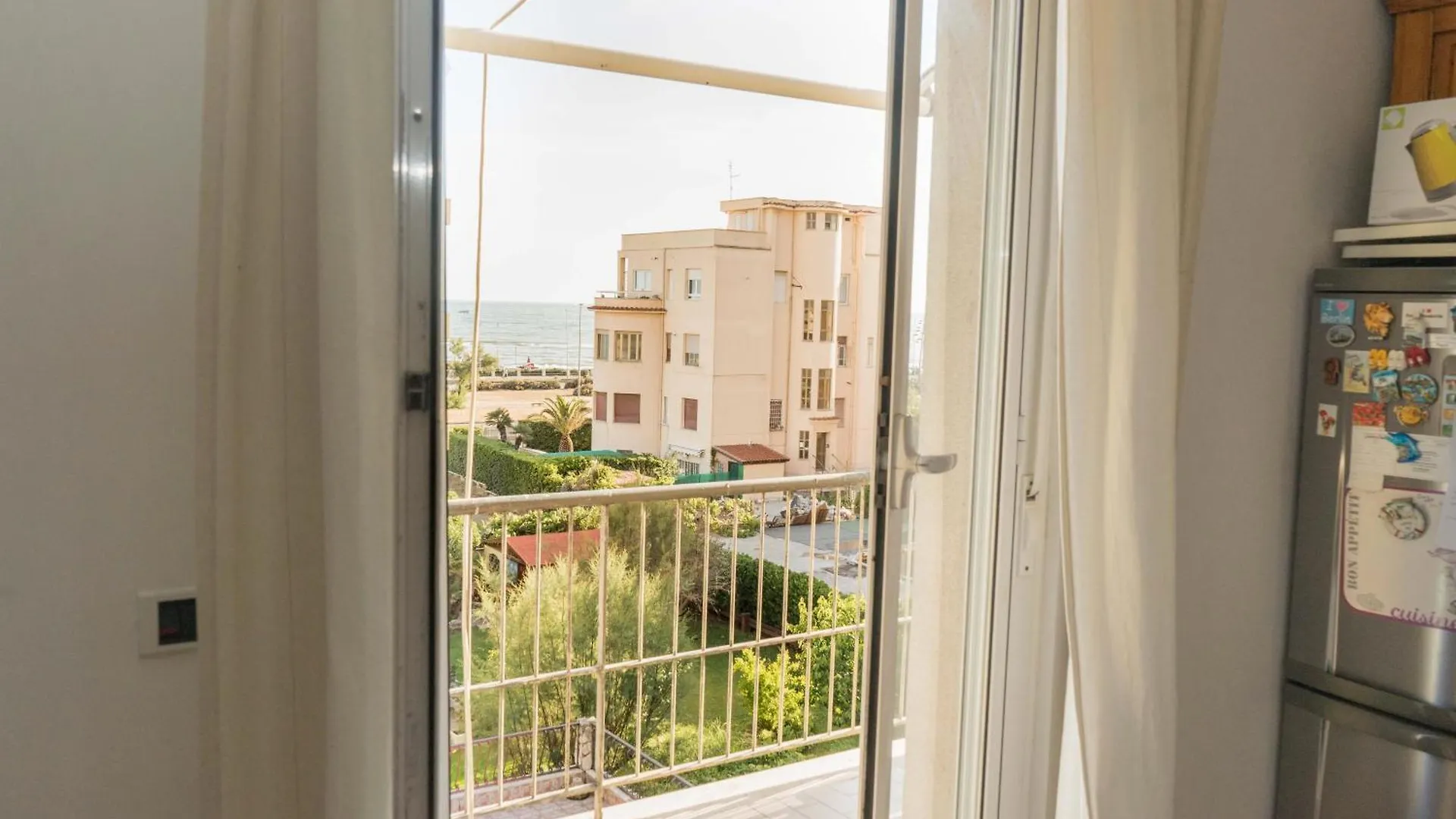 Ostia Fronte Mare - Bibbi'S Seaview Flat Apartment  Lido di Ostia