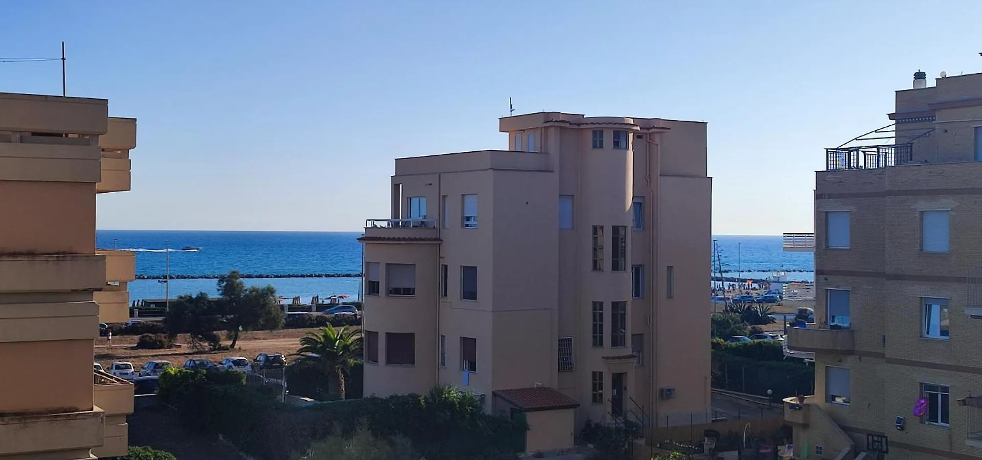 Ostia Fronte Mare - Bibbi'S Seaview Flat Apartment